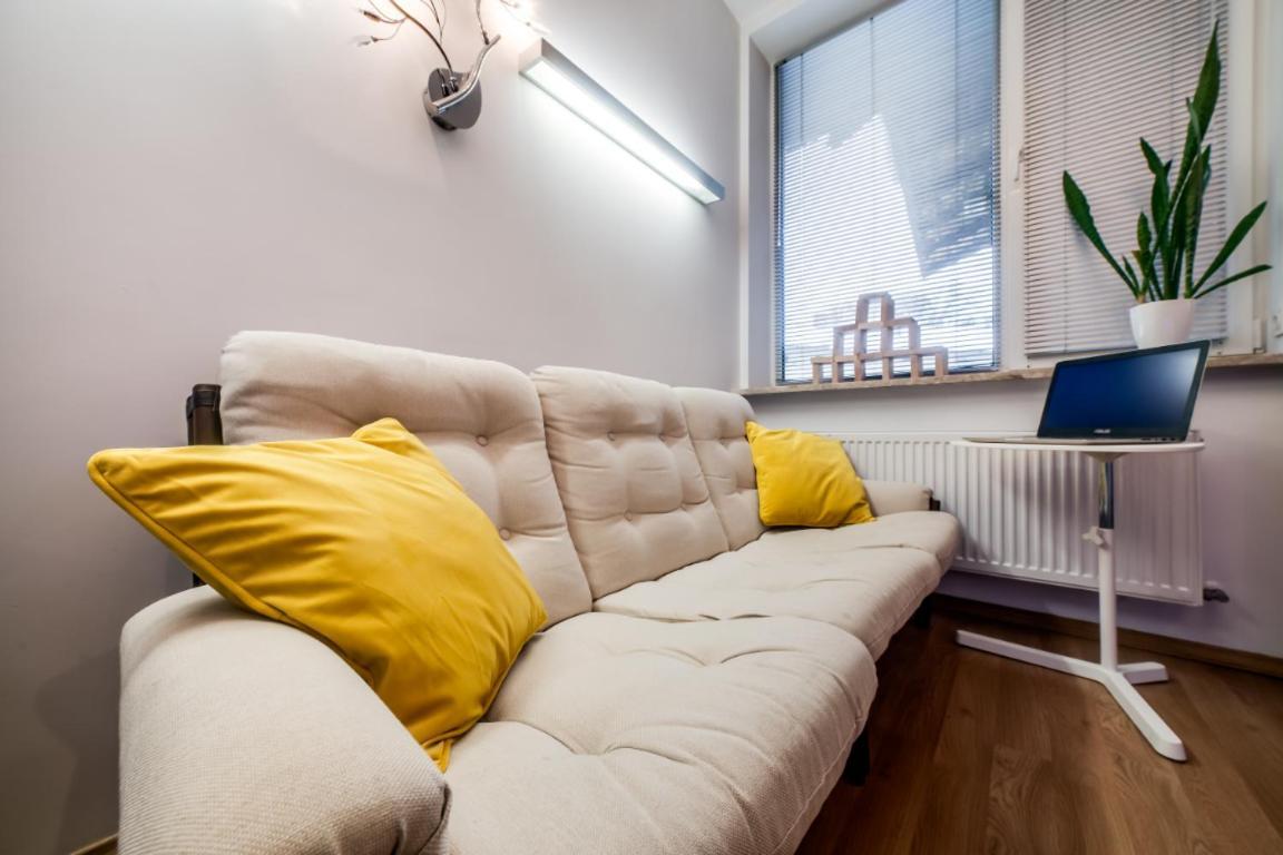 Sova Apartment Lviv Сenter Сity Экстерьер фото