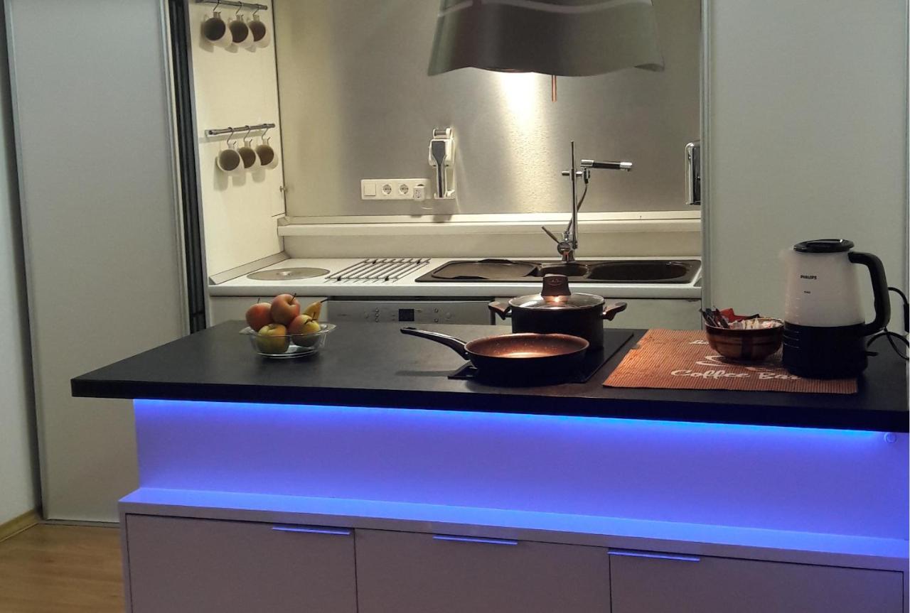 Sova Apartment Lviv Сenter Сity Экстерьер фото