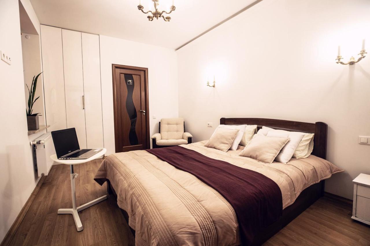 Sova Apartment Lviv Сenter Сity Экстерьер фото