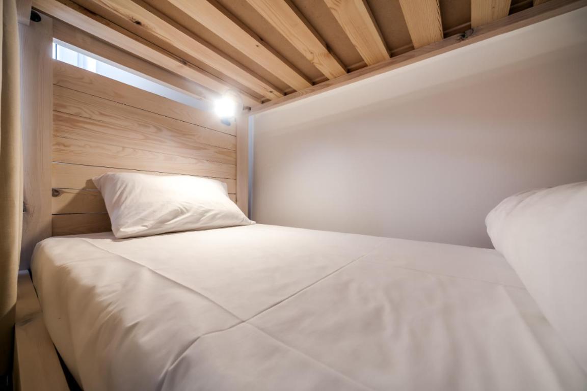 Sova Apartment Lviv Сenter Сity Экстерьер фото